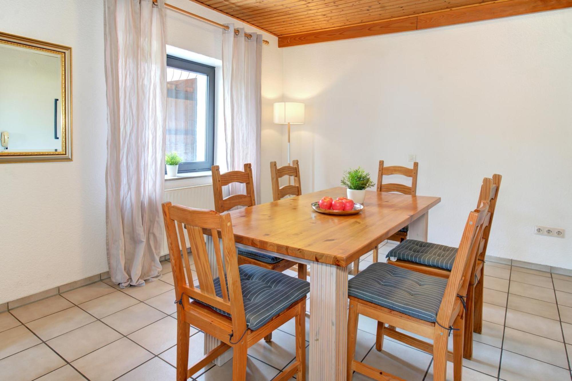 Ferienhaus Storchenblick 반 외부 사진